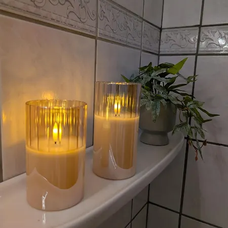 דירה Modernes - Ruhig, Zentrumsnah, Abendsonnige Loggia *