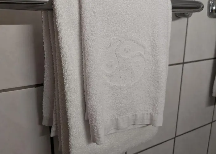 Modernes - Ruhig, Zentrumsnah, Abendsonnige Loggia Apartamento *